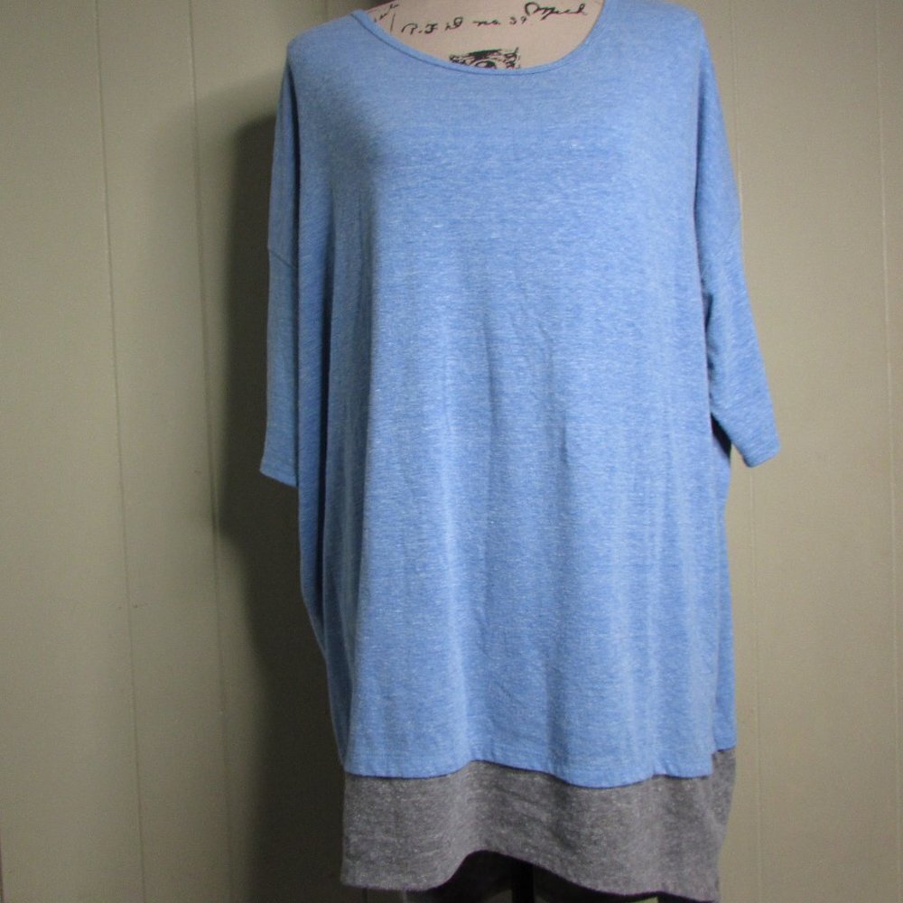 Lularoe Shirt L Blue Gray Short Sleeve